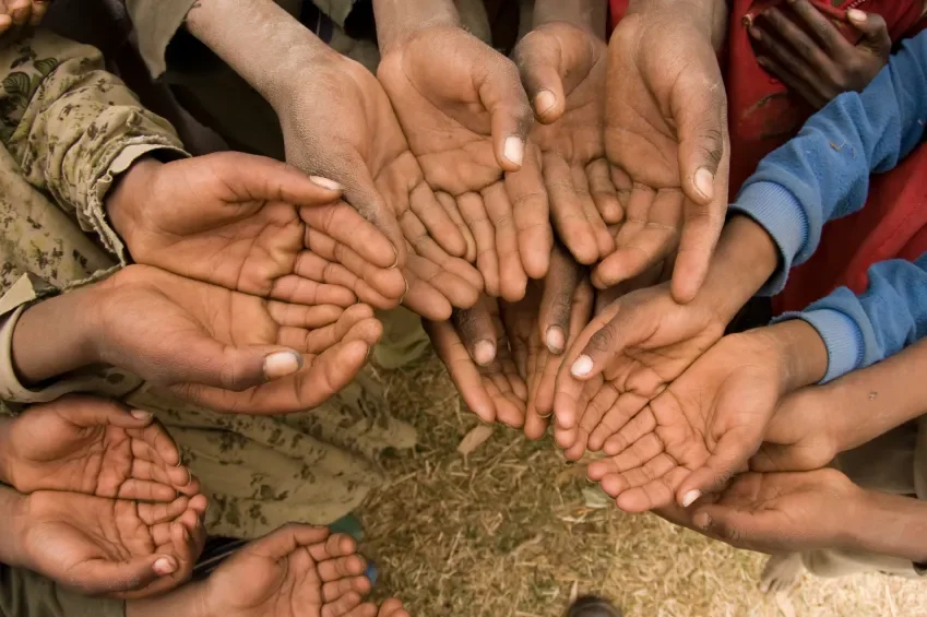 hands-of-the-poor